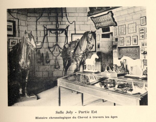Château-Musée de Saumur — Musée du Cheval, 1922 — (©️ Blanchaud)